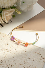 Charger l'image dans la galerie, COSMOS - Bracelet jonc doré fleurs colorées délicates acier lumineux
