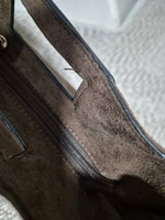 Charger l'image dans la galerie, MIA LAROUGE - SAC À MAIN AVEC BANDOULIÈRE, SUÉDINE.
