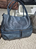 Charger l'image dans la galerie, MIA LAROUGE - SAC À MAIN AVEC BANDOULIÈRE. NOUVELLE COLLECTION.
