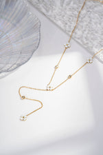 Charger l'image dans la galerie, COSMOS - Collier Y fleur chic acier inoxydable délicat élégant modern
