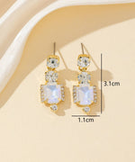 Charger l'image dans la galerie, Blossom bijoux - Boucles d’oreilles à clou strass rectangle  – 26PEBOL008
